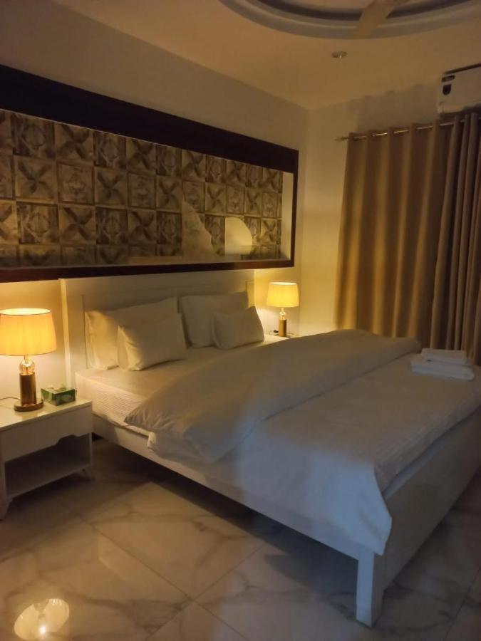 B&B Mumtaz City Islamabad Exterior photo